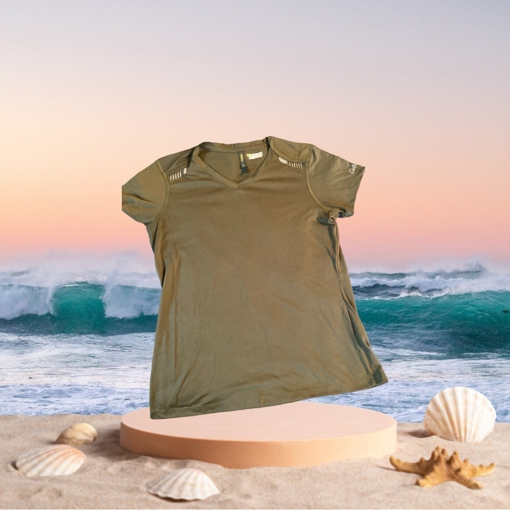 Cabela’s dry release with fresh guard women’s shirt, small green short s…